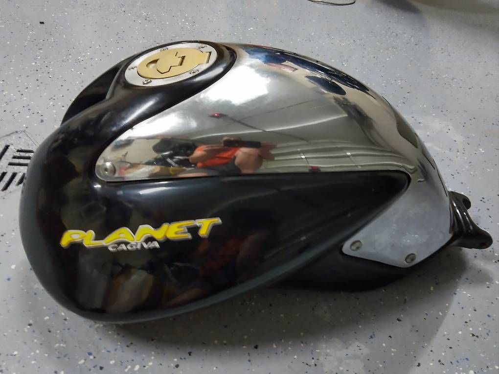 Accessori per altri veicoli: Tank Cagiva Planet 125 – Usato da Niederhasli venduto da madmax23 3