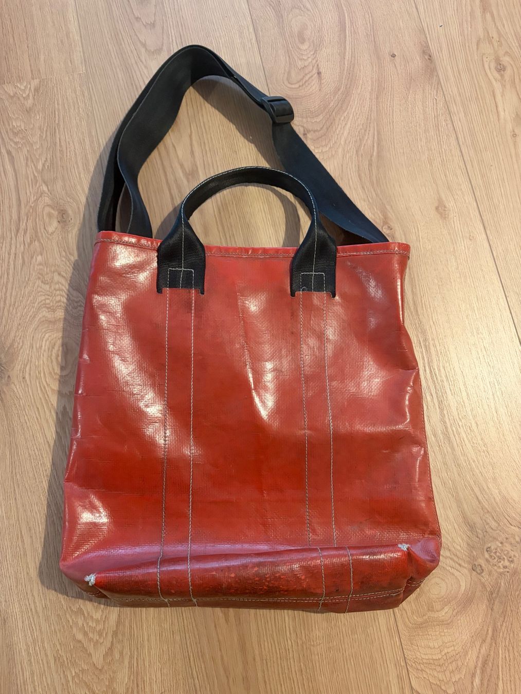 Freitag Taschen: Freitag Leland Tasche – Gebraucht aus Bern von flauschi06 1