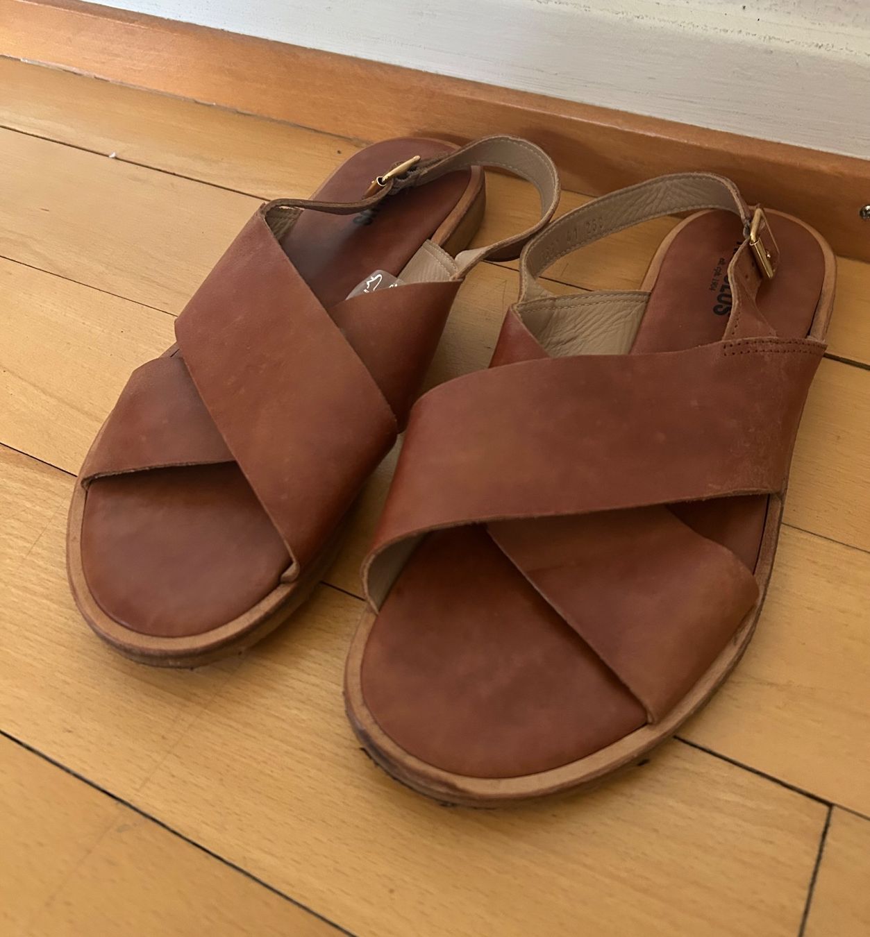 Chaussures femmes: ANGULUS Sandalen Gr. 41/ NP 160.- – D'occasion à Rorschacherberg par Svebe 3