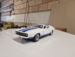Ford Mustang 1971 von AutoWorld