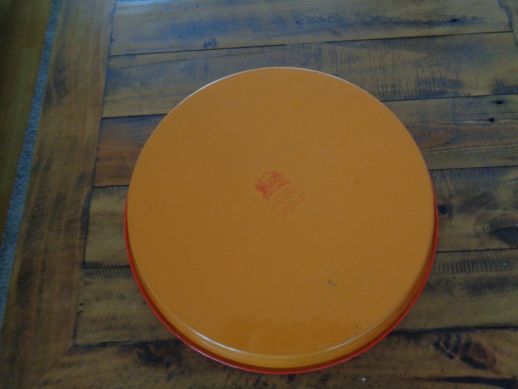 Piatti di portata: Tablett Durchmesser ca. 30 cm. – Usato da Hägglingen venduto da Orysen 2