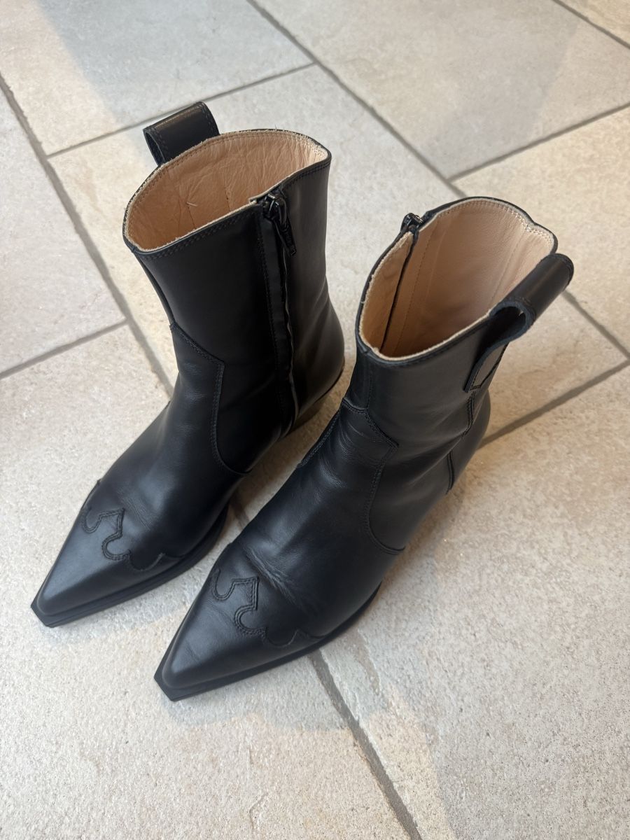 Copenhagen Scarpe da donna: Cowboy-/Bikerstiefelette Copenhagen – Nuovo (secondo la descrizione) da Ennetbaden venduto da Ansano 2