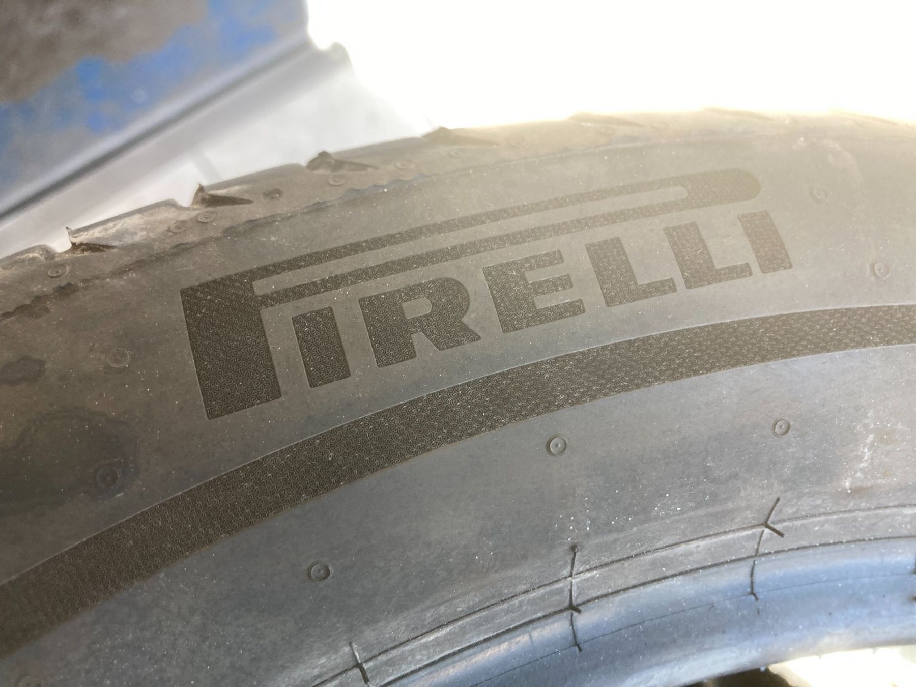 Pirelli Pneumatici & Ruote complete: 225/50R17 Sommerpneu Pirelli – Usato da Cham venduto da WB2223 2