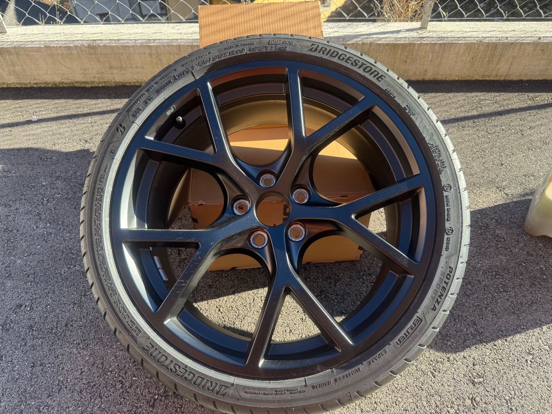 Audi Cerchioni: Cerchioni originali Audi rs3 – Nuovo (secondo la descrizione) da Broglio venduto da lory00