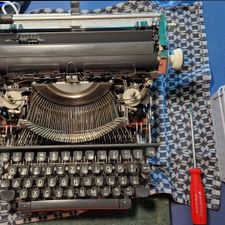 Profile image of Swiss_Typewriter