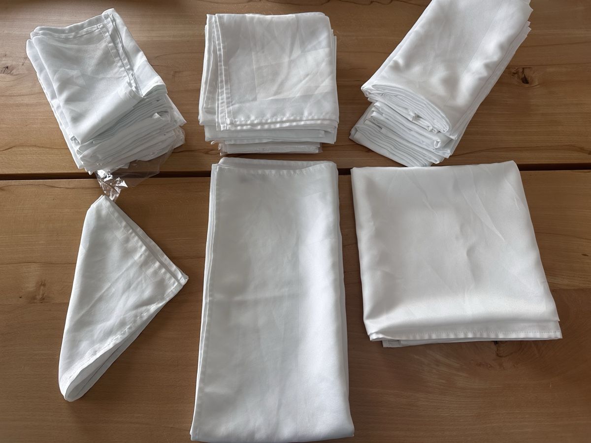 Stoffe: NAPPE&SERVIETTE – Neu (gemäss Beschreibung) aus Granges (Veveyse) von MiPeAR
