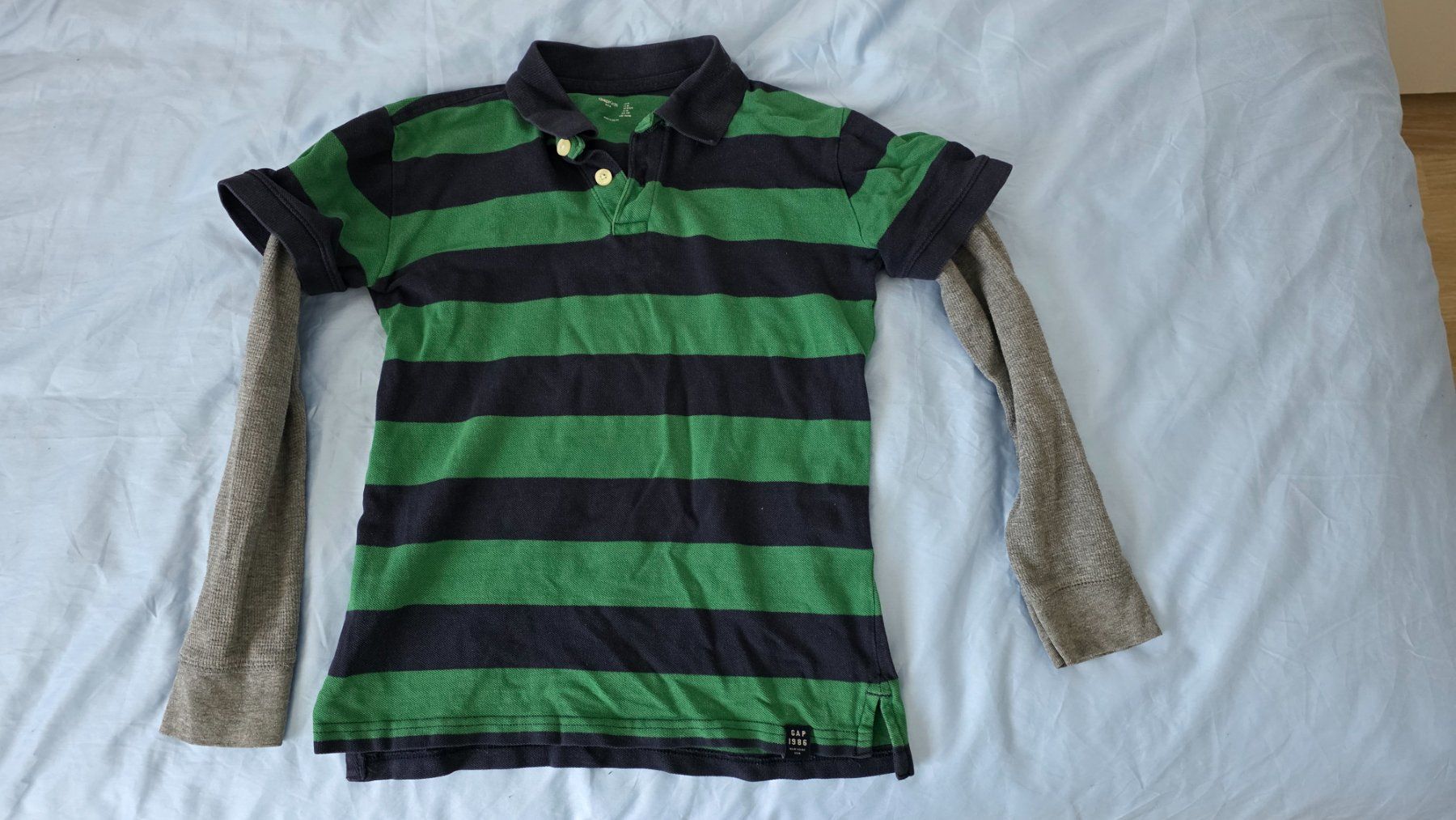 Lotti & Set di vestiti: Kinderkleider Grösse 134 bis 140 – Usato da Schwerzenbach venduto da giovere 3
