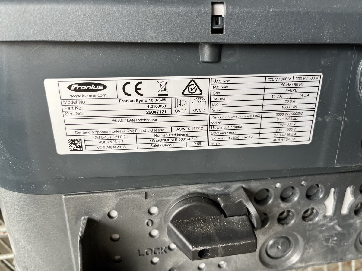 Fronius Inverter: Fronius Symo 10.0-3-M Solar-Wechselrichter – Difettoso da Schötz venduto da RcK1994 1