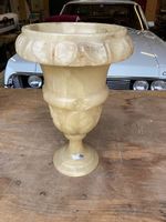 Spanische Alabastervase Alabastro Herma