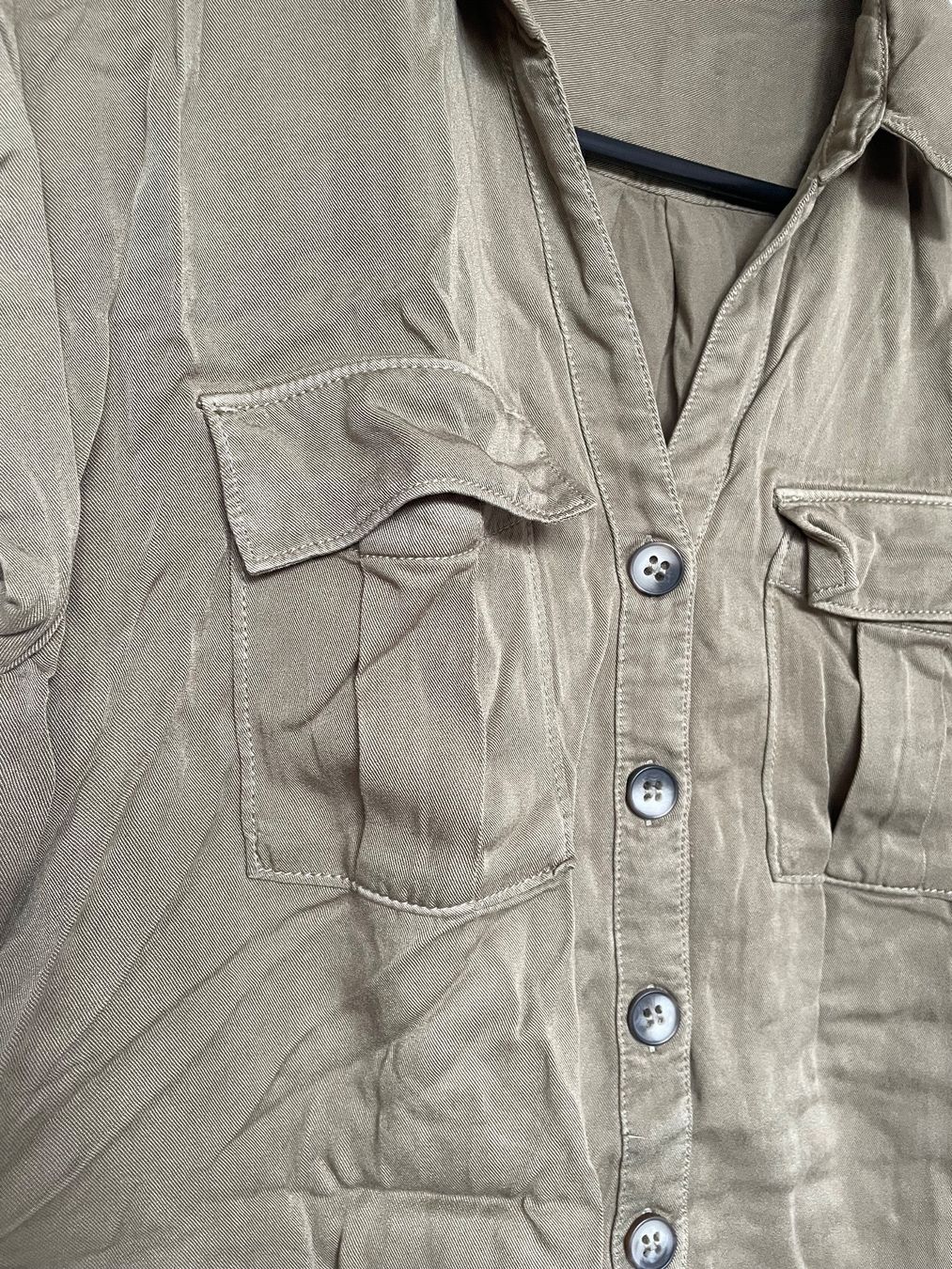 H&M Blusen: Hemd Kurzarm H&M – Gebraucht aus Basel von Robyn20 5