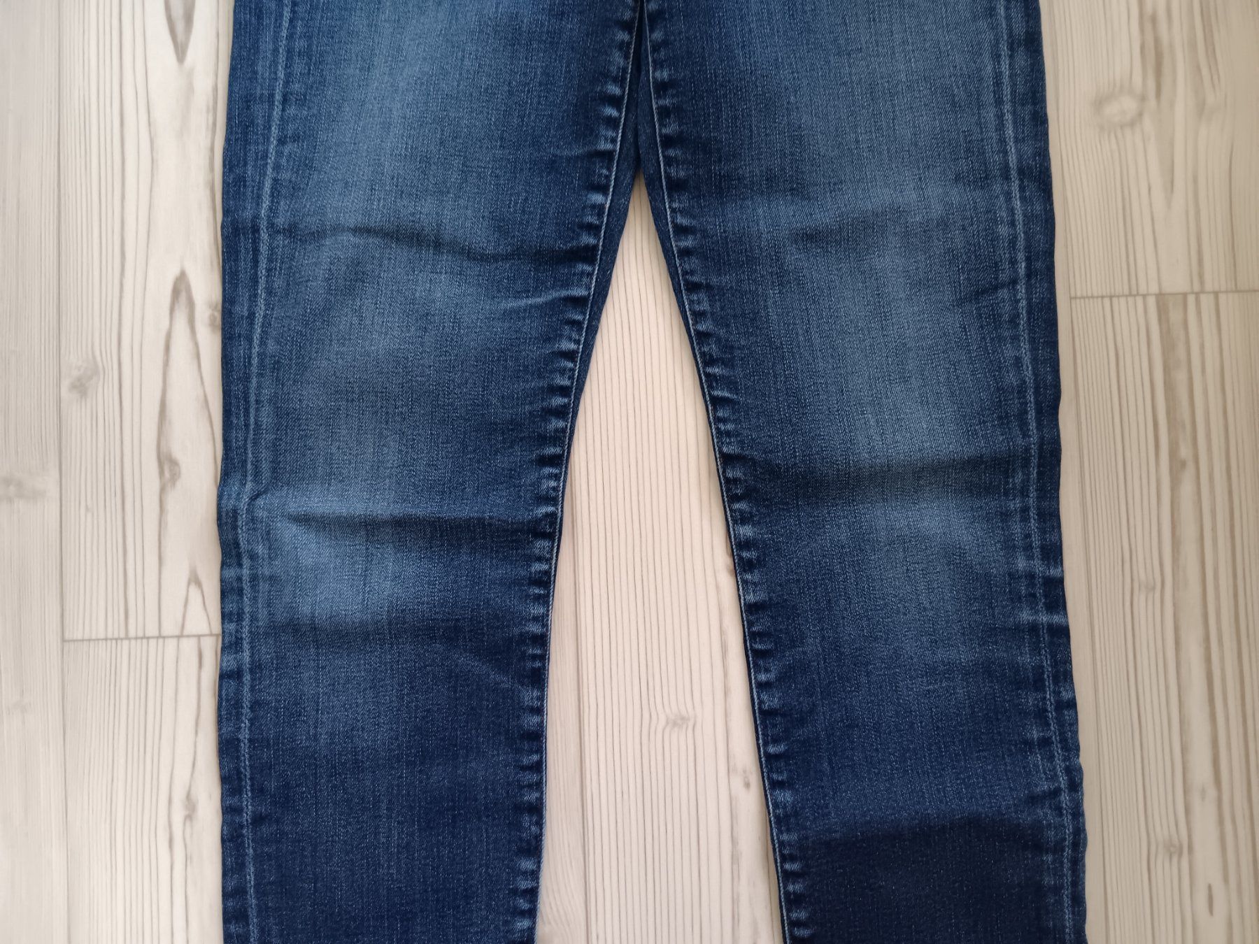 Mankind Jeans: 7 FOR ALL MANKIND Jeans taille / Grosse 27 – Usato da Cossonay-ville venduto da Super-Price-Quality 2