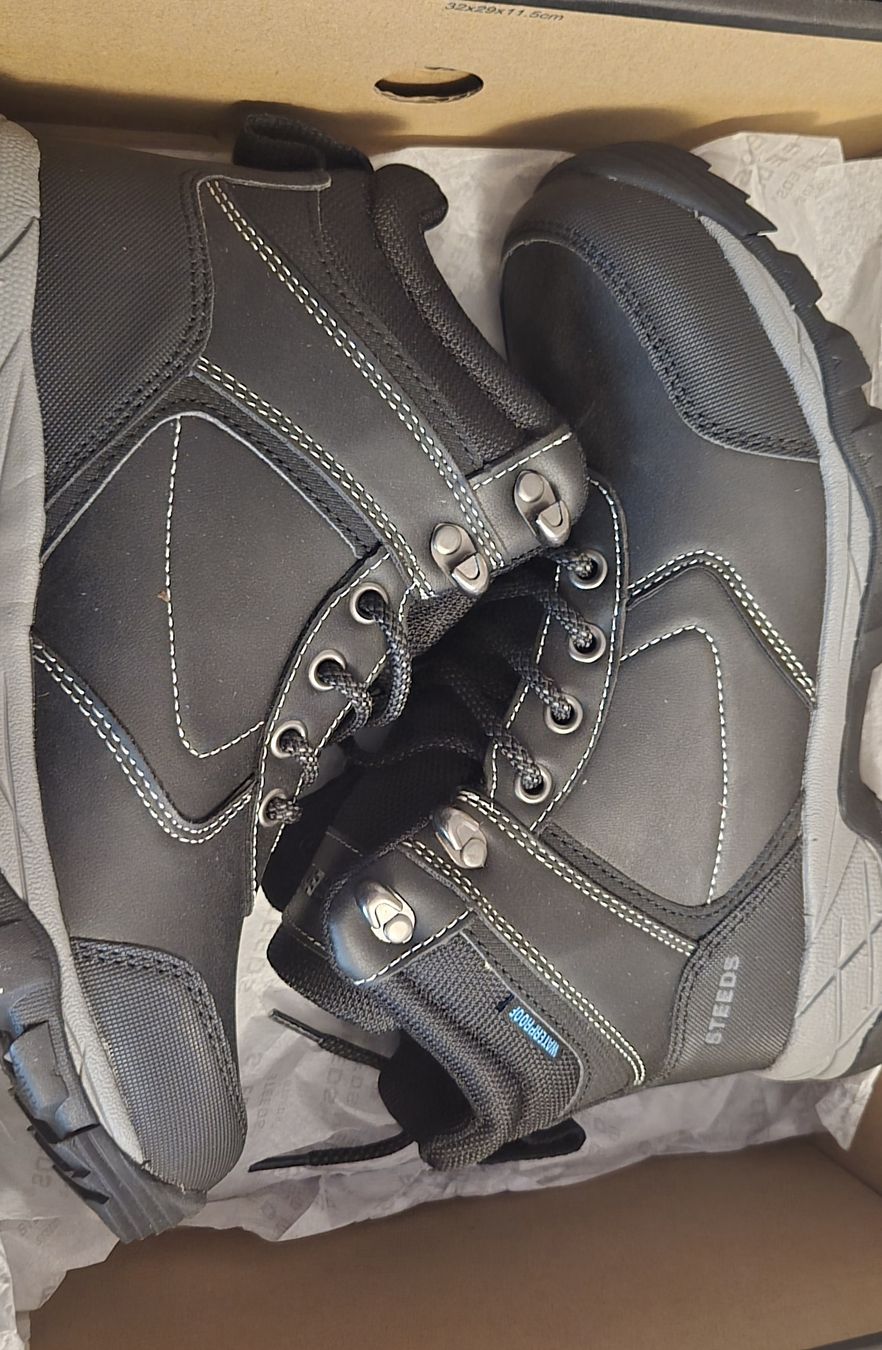 Scarpe da donna: Steeds Reitschuhe - NEU Grösse 38 – Nuovo e nell'imballaggio originale da Muhen venduto da Savana16