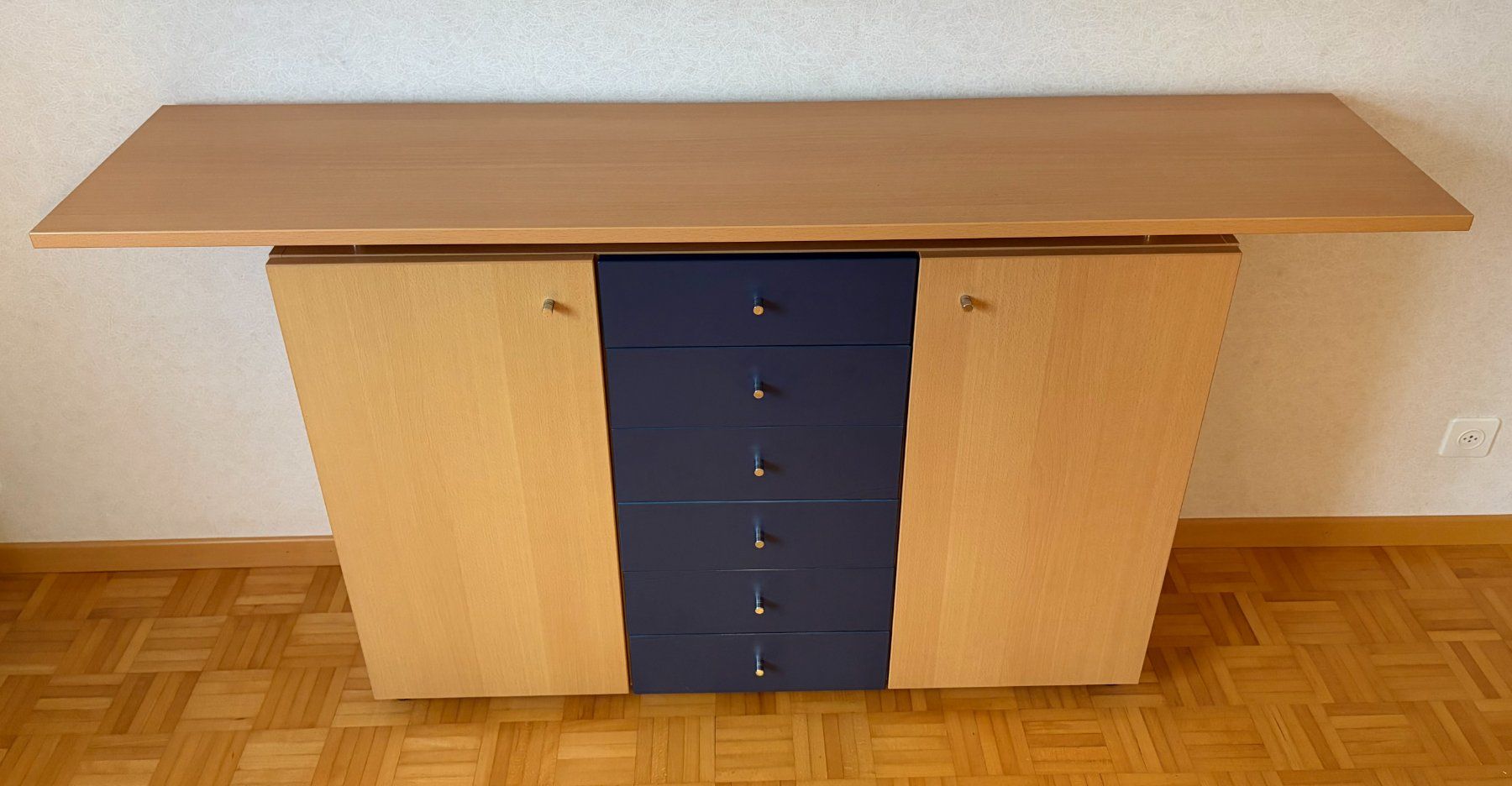Cassettiere: Sideboard, buche, Schubladen blau – Usato da Oberurnen venduto da rol_d5yj 1