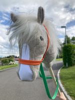 Steckenpferd mit Zaumzeug handgefertigt