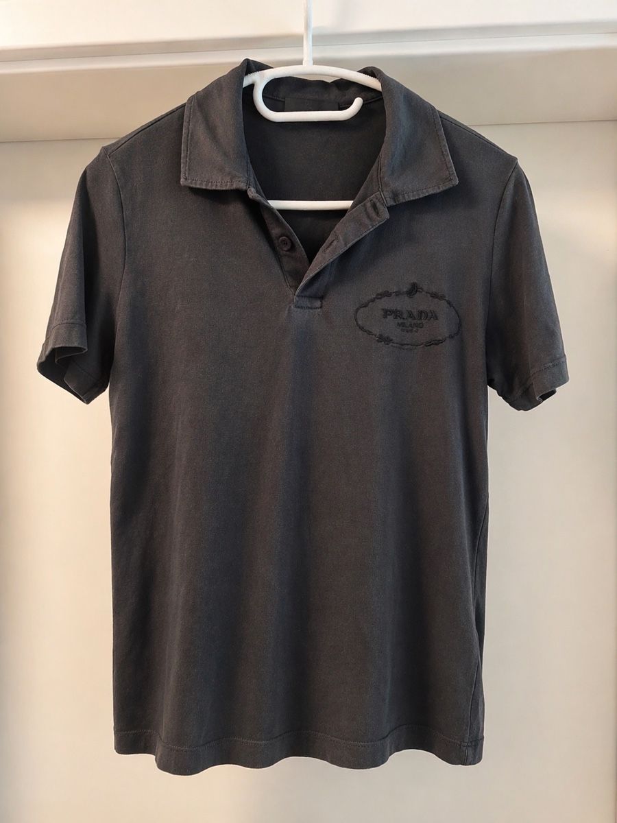 Prada Magliette Polo: Polo Prada – Usato da Châtel-St-Denis venduto da Calou1820