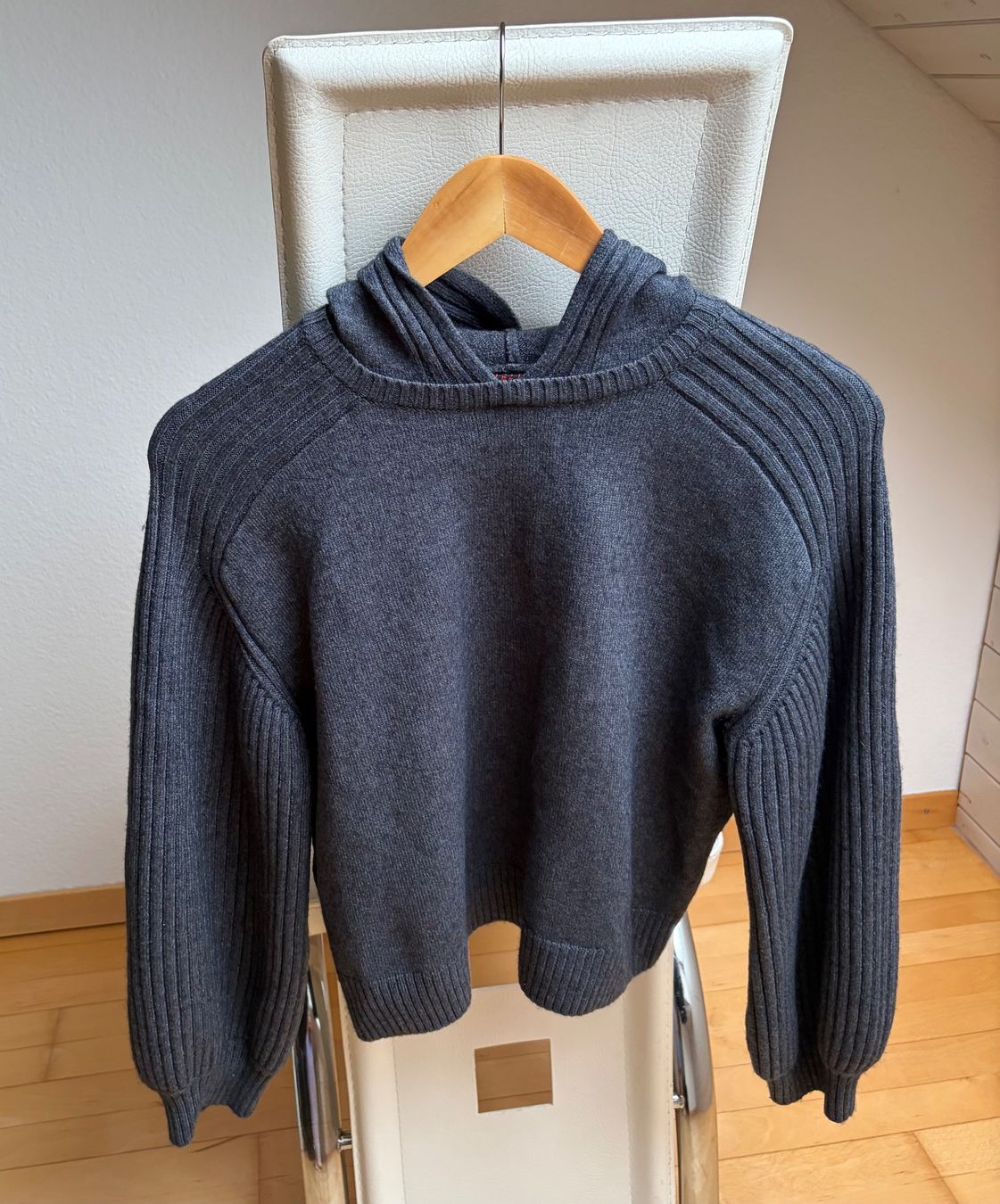 Stefanel Pullover & Sweatshirts: Stefanel Wolle Pullover Gr.S/M – Gebraucht aus Unterägeri von Jutka_04
