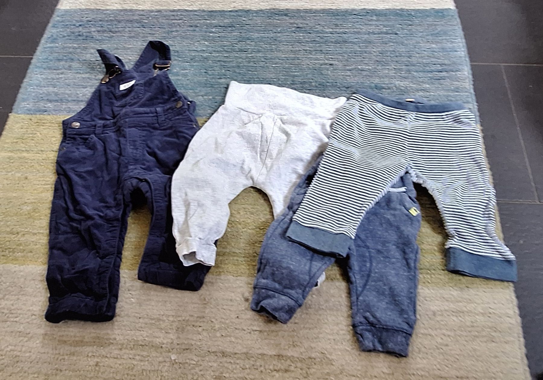 Ensembles coordonnés: Winterkleiderset Gr. 68/74 – D'occasion à Bern par Hope10 4