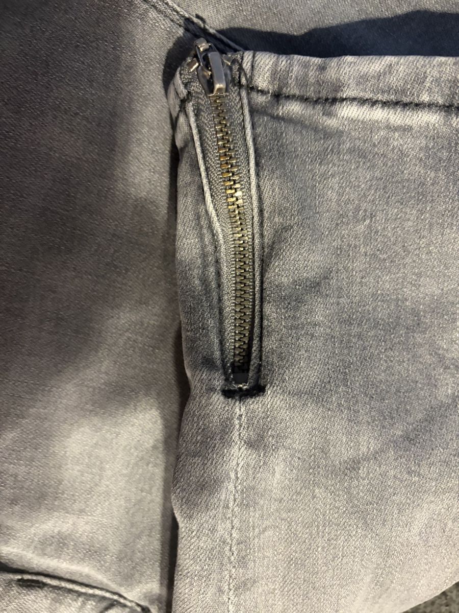 Only Jeans: ONLY Jeans, Größe 32/34 – Usato da Schaffhausen venduto da Januanar 2