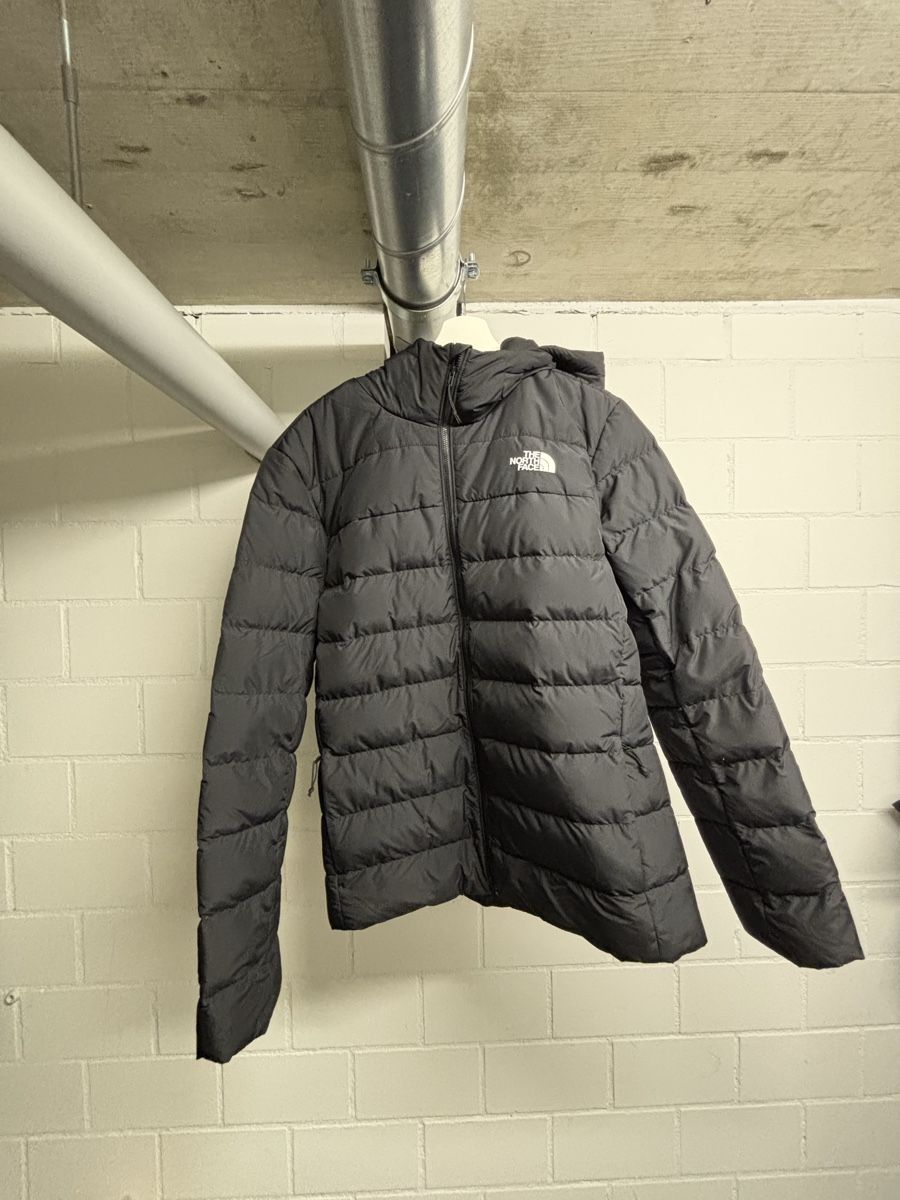 North Face Giacche: THE NORTH FACE - Aconcagua - Grösse L – Nuovo (secondo la descrizione) da St. Gallen venduto da seemania