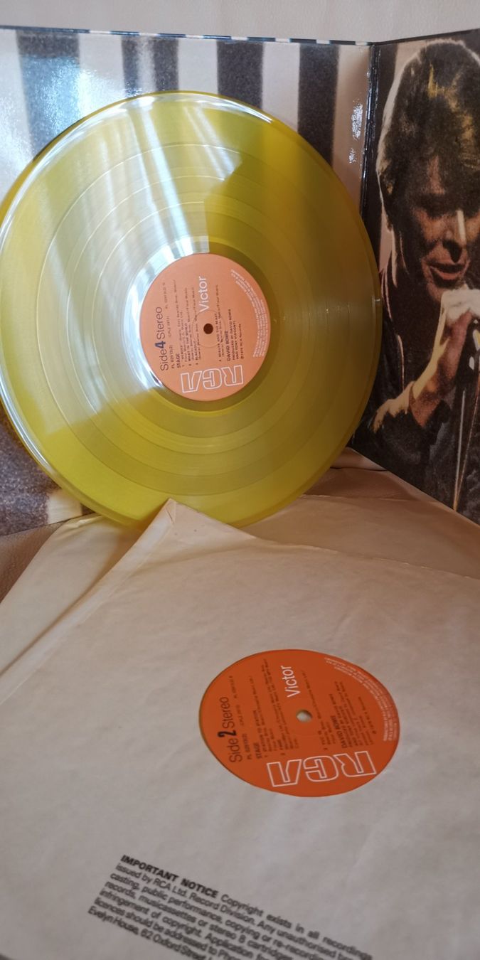 Vinyles: David Bowie STAGE Album – D'occasion à Hausen AG par inf_c5y7 1