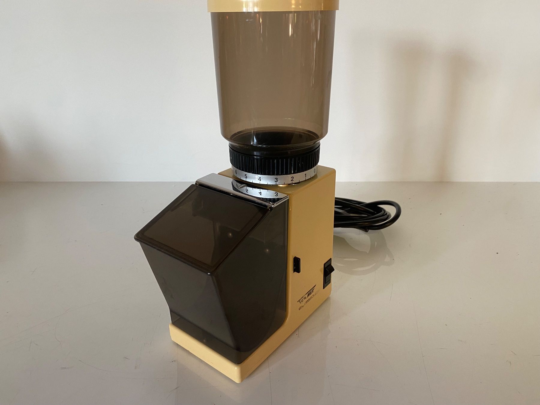 Turmix Küchengeräte: Kaffeemühle Turmix Espresso E20 – Gebraucht aus Ballwil von ClassicGallery