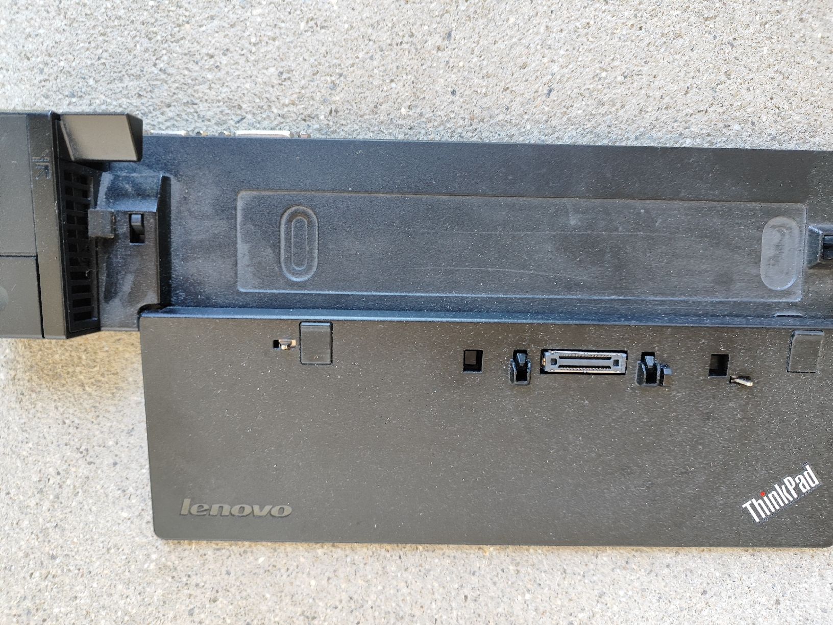 Lenovo Docking station: Lenovo ThinkPad Ultra Dock 40A2 - Tested & Working! – Difettoso da Mülligen venduto da vagos85