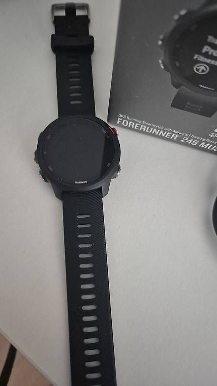 Smartwatch: Neue Garmin Forerunner 245 Music schwarz – Gebraucht aus Lyss von shiver_family 2