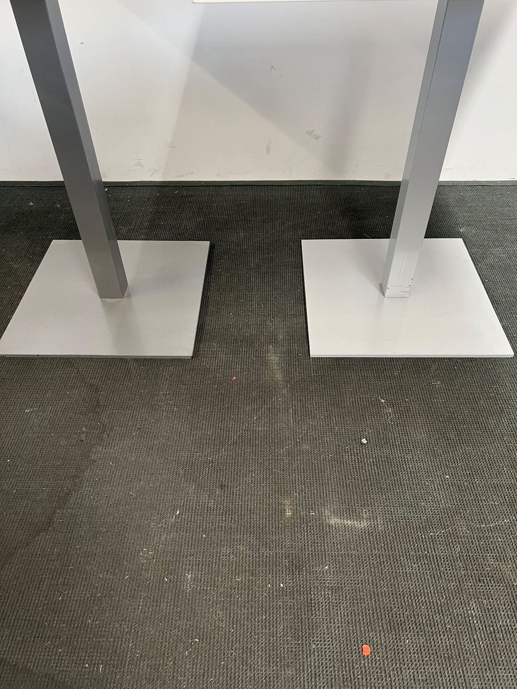 Tische: Set 2x Bistrotische – Gebraucht aus Wangen an der Aare von TBYN 4
