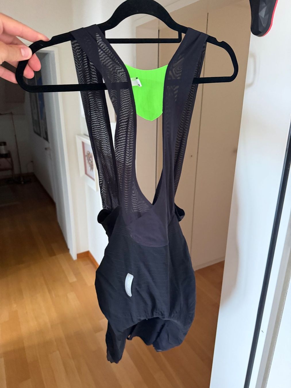 Pantalons: Q36.5 Unique Bib Short Men Size M – D'occasion à Küsnacht ZH par gma_67jc 3