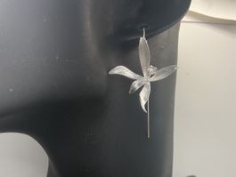 Ohrhänger zarte Blume, sehr spezielles Design