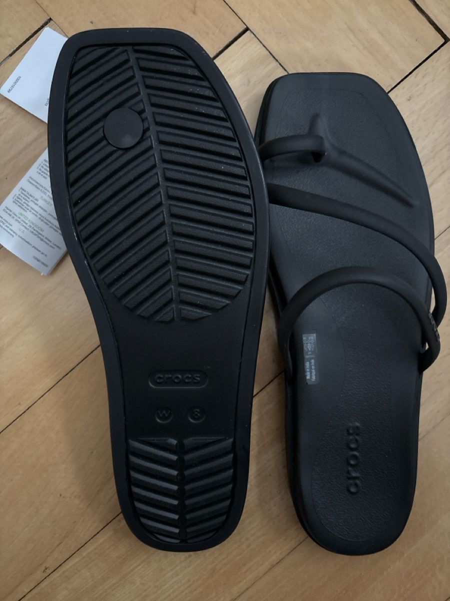 Scarpe da donna: Crocs Miami Toe Loop Sandale, Schwarz, Gr. 38/39, NEU – Nuovo e nell'imballaggio originale da Bern venduto da blu123 2