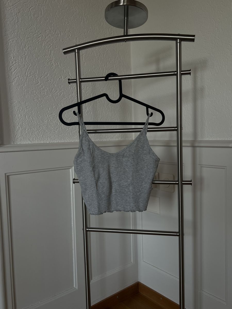 Tops: Damen T-Shirt Set 9  Bundle – D'occasion à Wallisellen par lea_k9fx 9