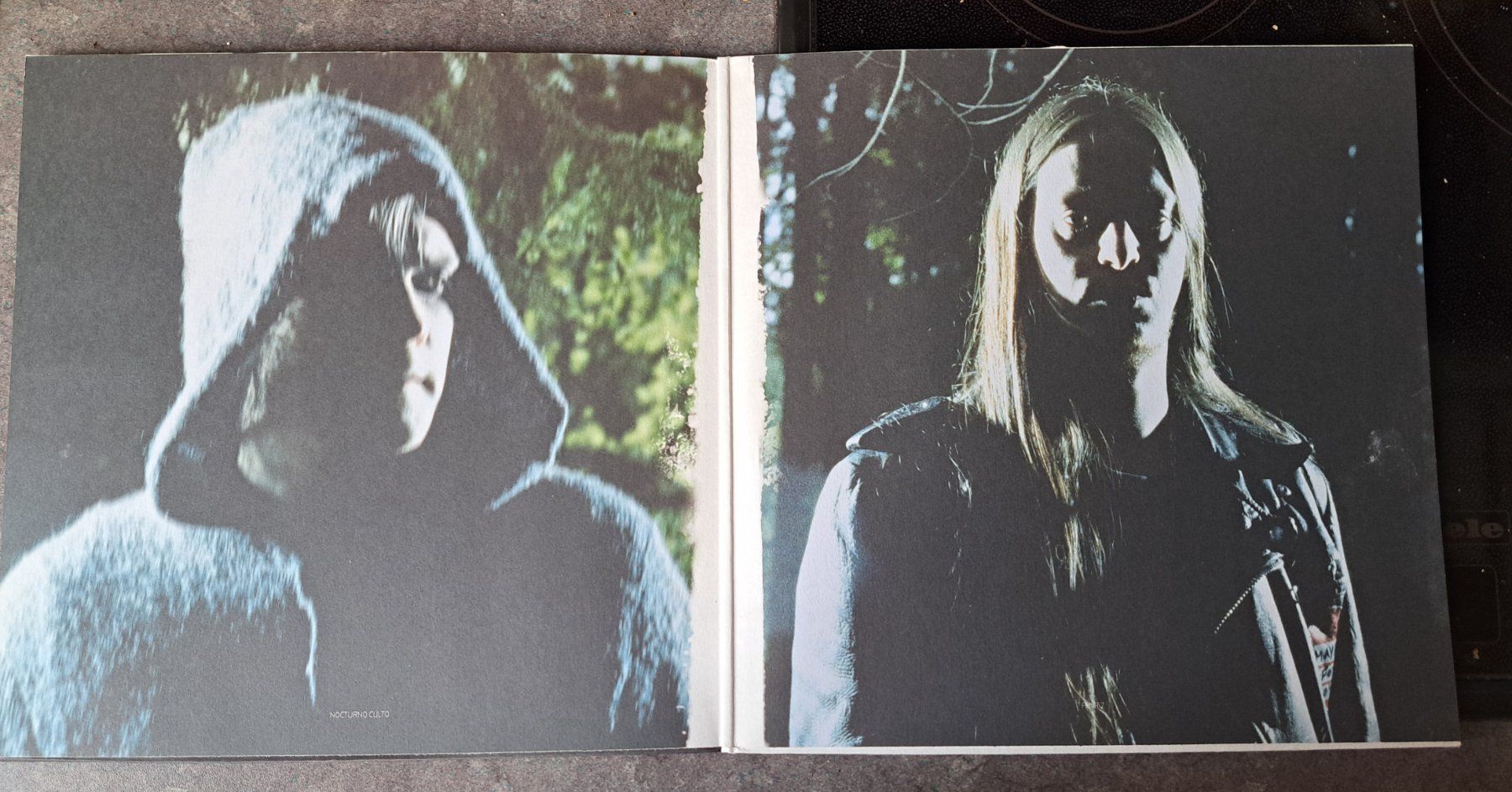 Dischi in vinile: Darkthrone - Plaguewielder LP Vinyl ORIGINAL – Usato da Solothurn venduto da Temple_of_Triton 4