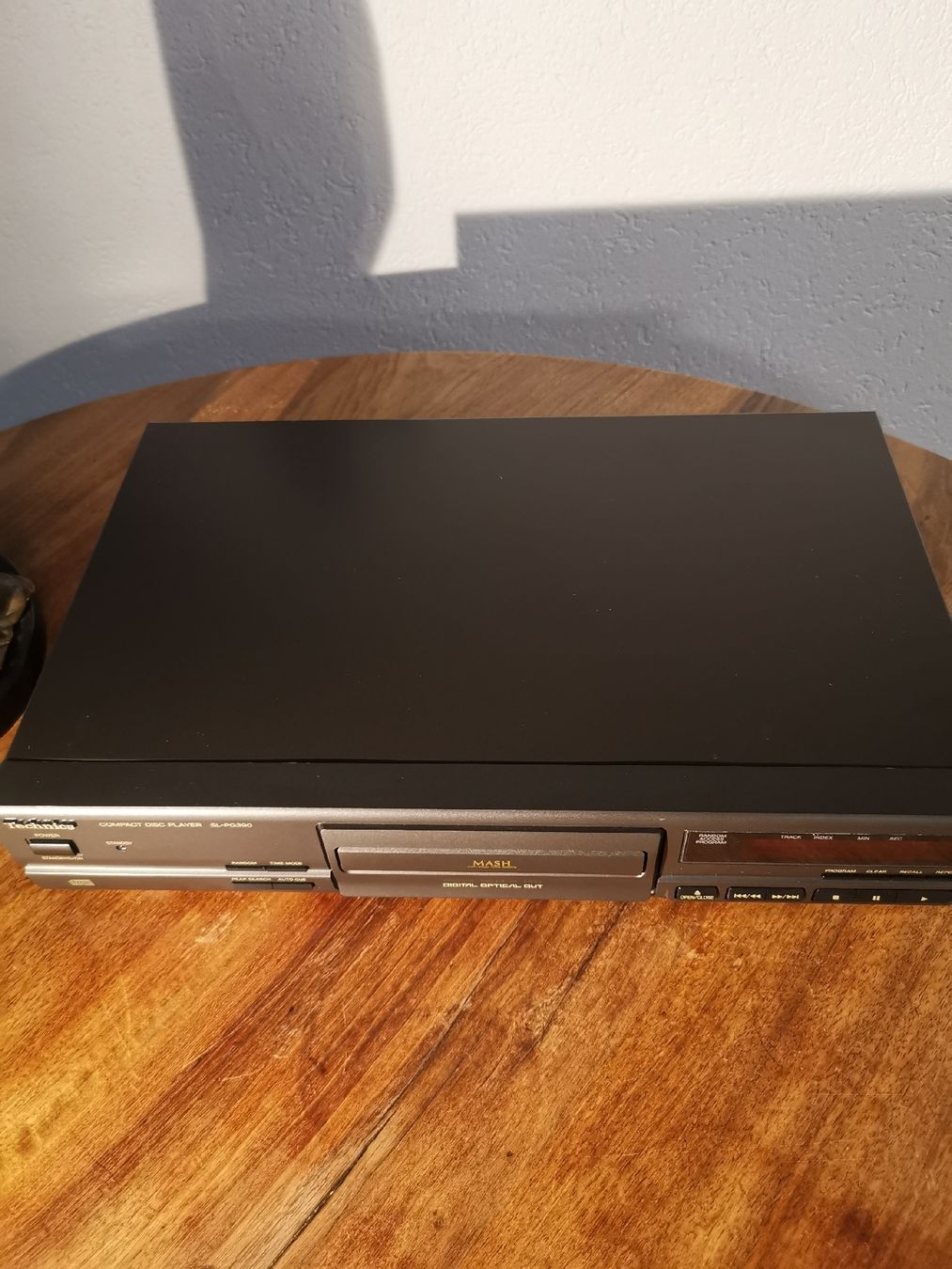 CD: Technics lecteur CD SL-PG390 – Usato da La neuveville venduto da Madmax1979 4
