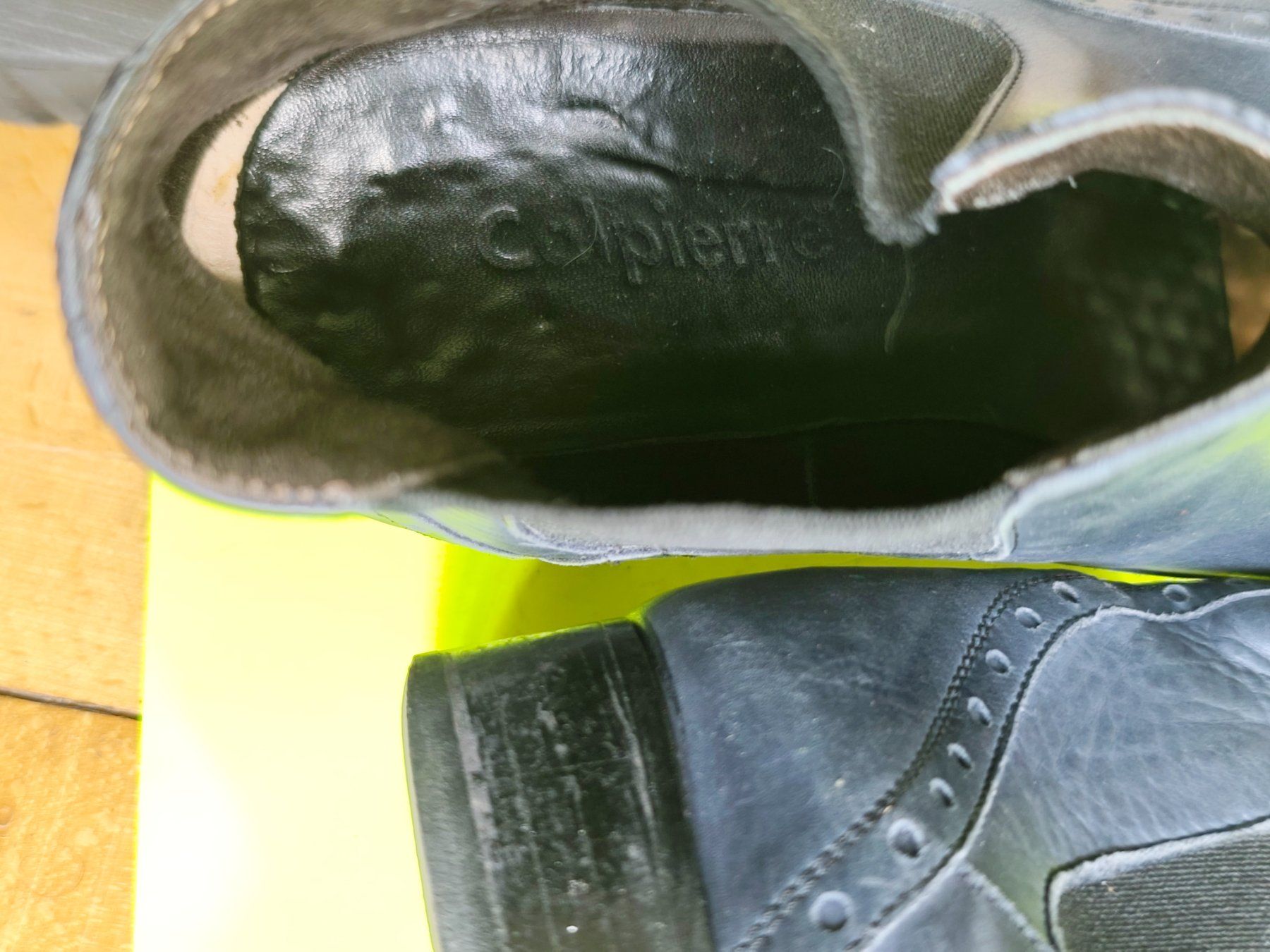 Scarpe da donna: Chaussures italiennes cuir – Usato da Delémont venduto da antioque 1