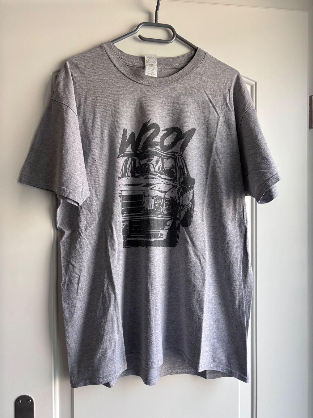 T-shirts: TShirt Mercedes 190 / W201 – D'occasion à Balsthal par Uroby