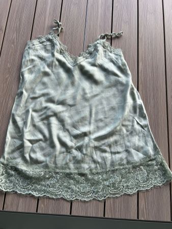 Top élégant en dentelle gr. M