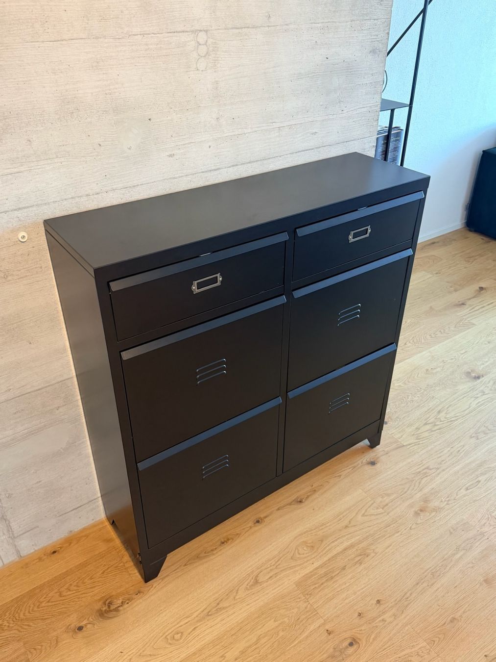 Commodes: Schuhschrank mit 6 Fächern – D'occasion à Horgen par bie_7tpf 1