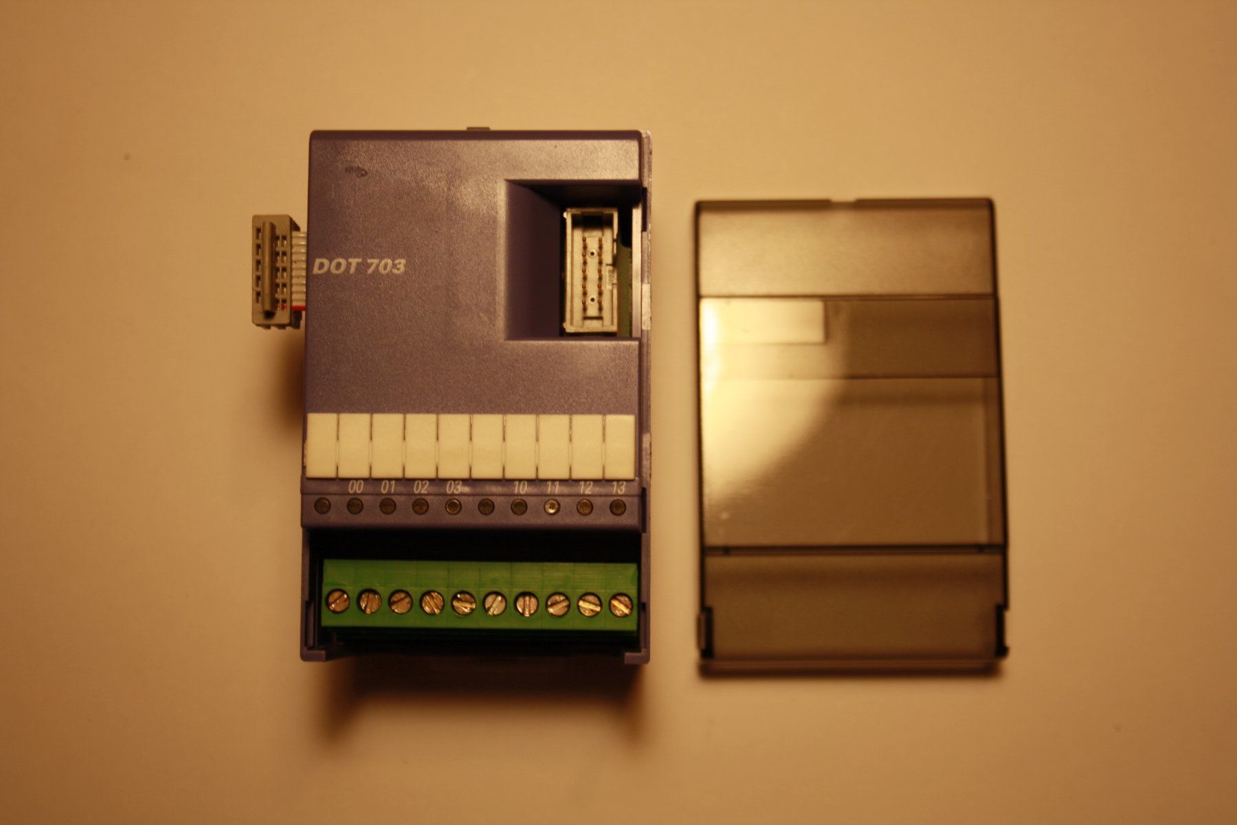 Composants électroniques: SELECTRON MAS OUTPUT MODULE, DOT 703 – D'occasion à Niederdorf par Shophop