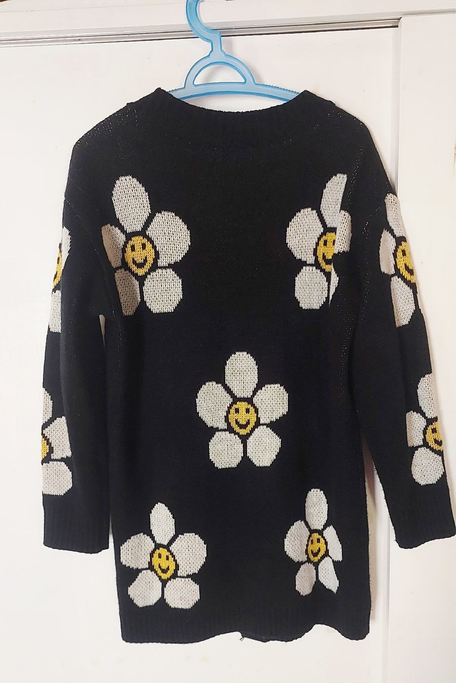 Jacken: Strickjacke – Gebraucht aus Brunnen von CHOUCHOU. 1