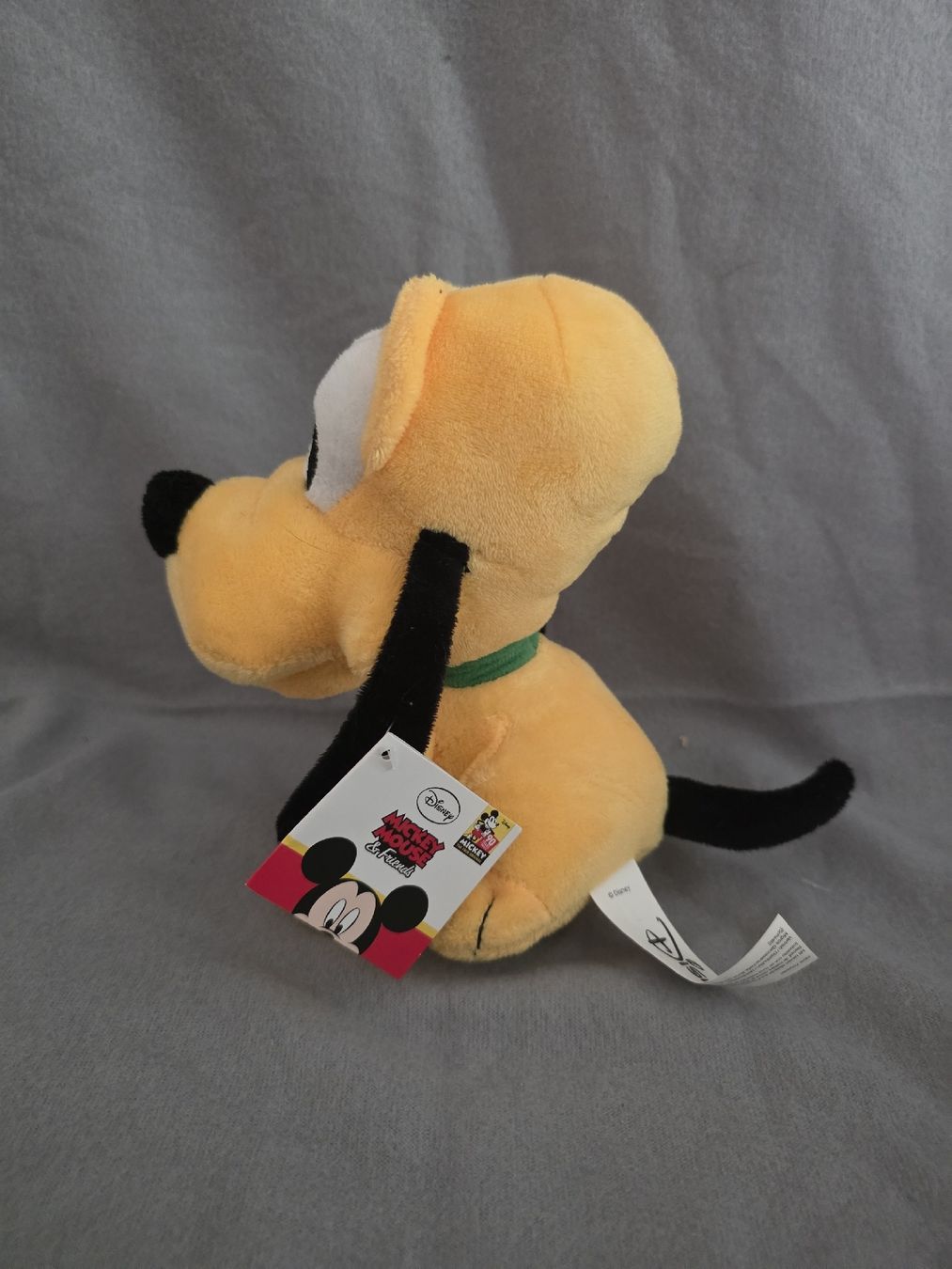 Disney Jouets: Plüschtier Pluto Disney Mickey Mouse – Neuf (Voir description) à Hallwil par lulu14 1