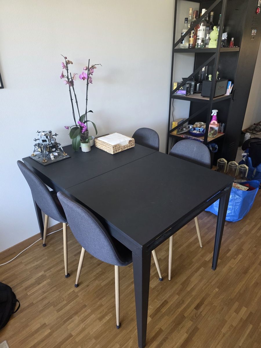 Tische: Extending Dining Table – Gebraucht aus Geneve von mak_hzx5