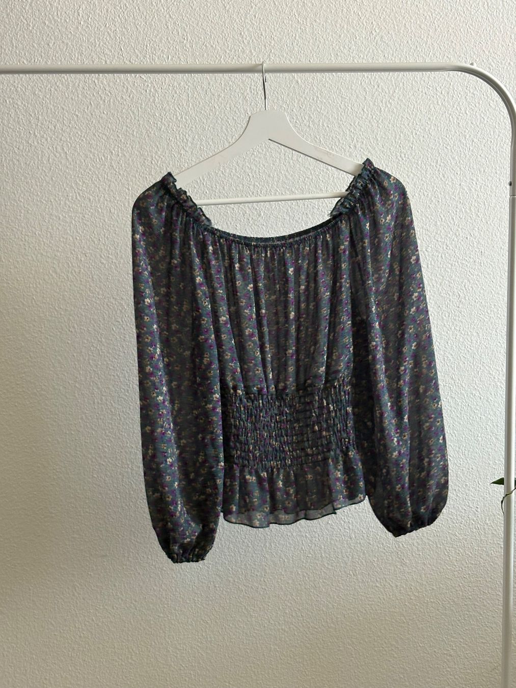 Camicette: Bluse mit Blumenmuster – Usato da Zürich venduto da bbbggg 1