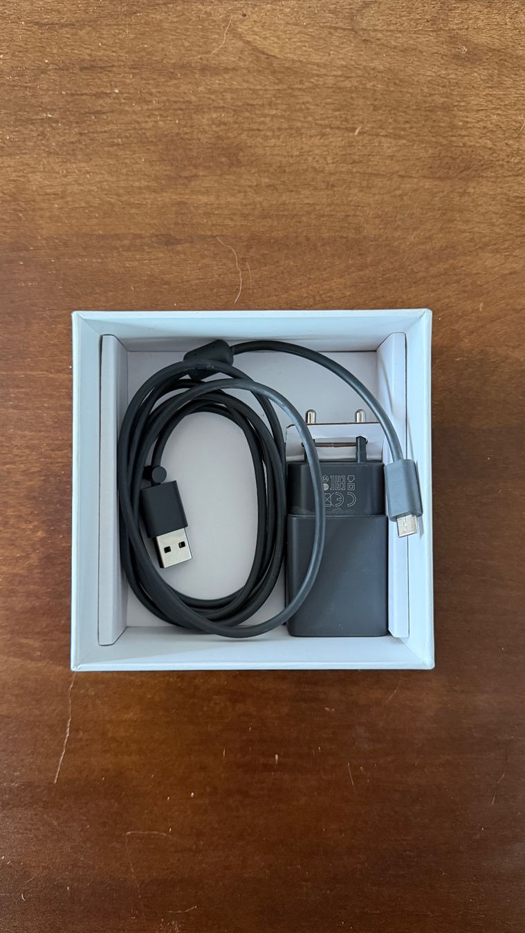 Google Sistemi audio & multimediali: Google Chromecast Streamer NC2-6A5 – Usato da Ballwil venduto da Mitternacht_01 2