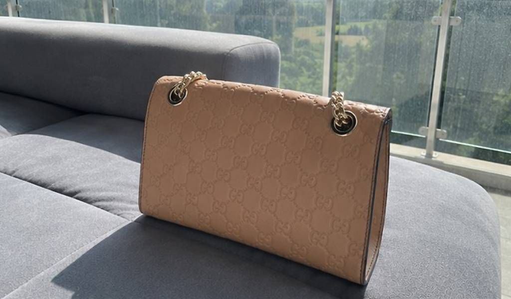 Sacs femmes: Sac Gucci Rose  – D'occasion à Romont FR par Yohelys 1