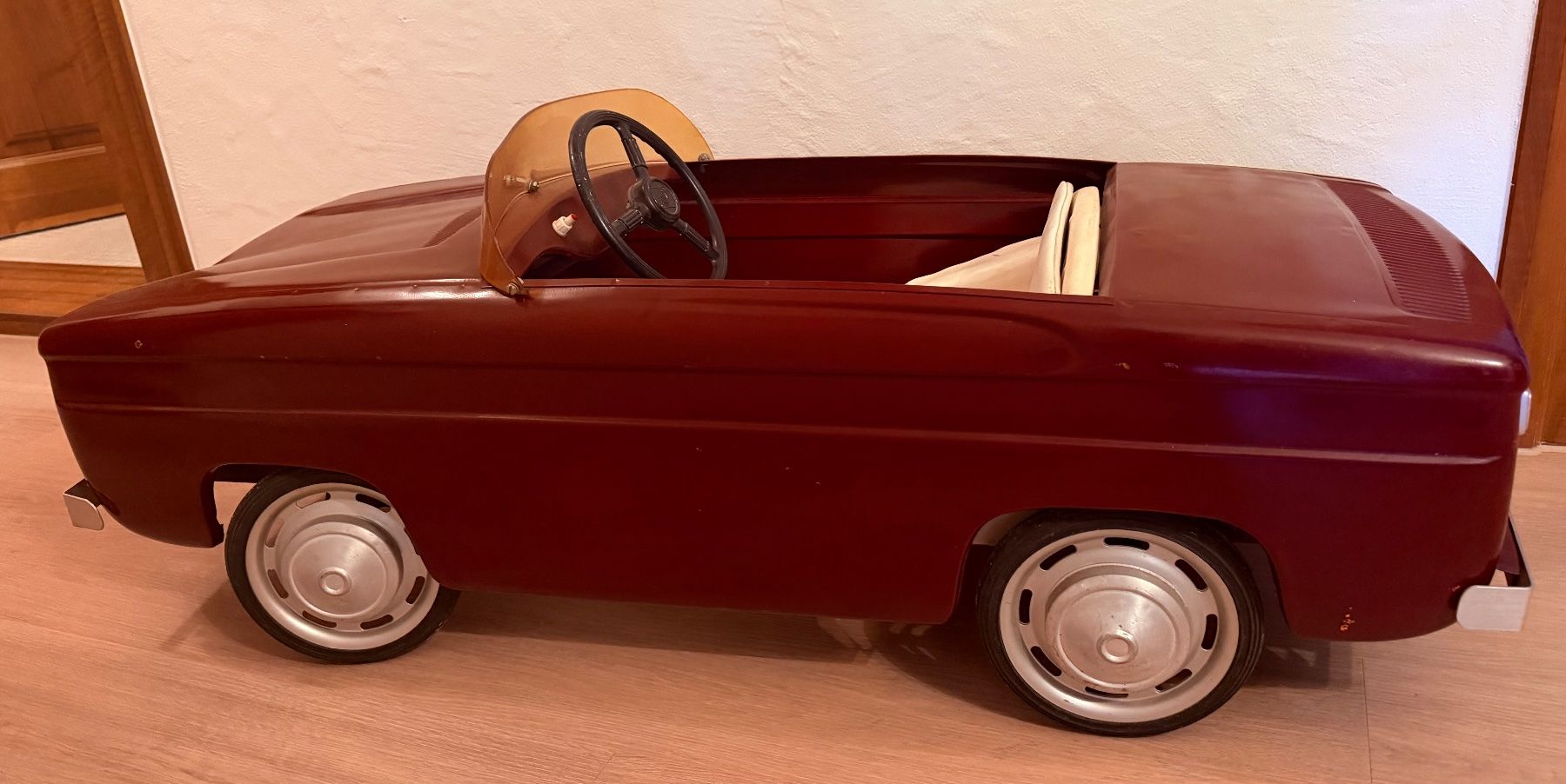 Fahrzeuge für Kinder: Tretauto / Pedalcar Renault – Gebraucht aus Bülach von Wjlli 6