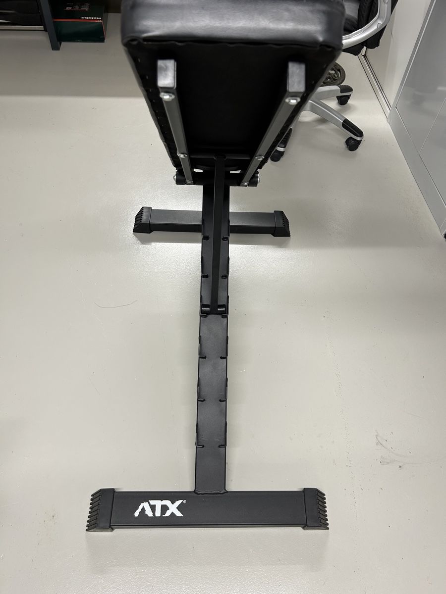 ATX Hometrainer: Verstellbare Hantelbank ATX – Usato da Gunzgen venduto da Marc.Zimmerli 1