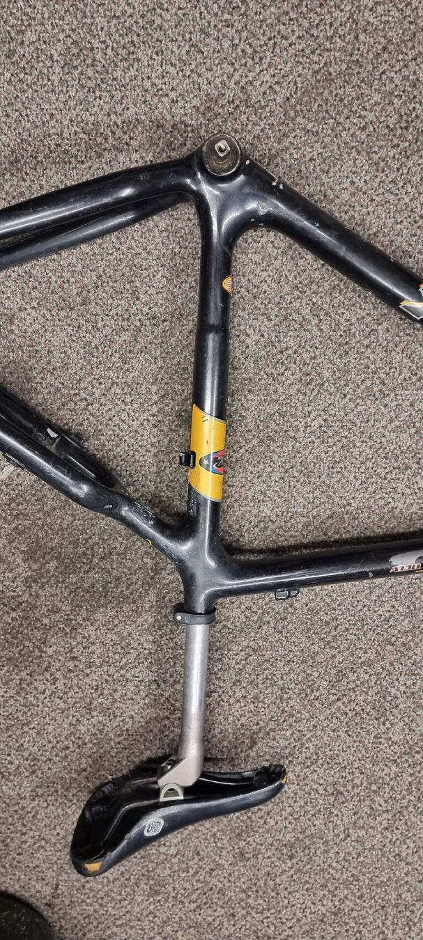 Trek Pezzi di ricambio: Trek 9800 OCLV Rahmenset  – Usato da Seon venduto da Stibinio 5