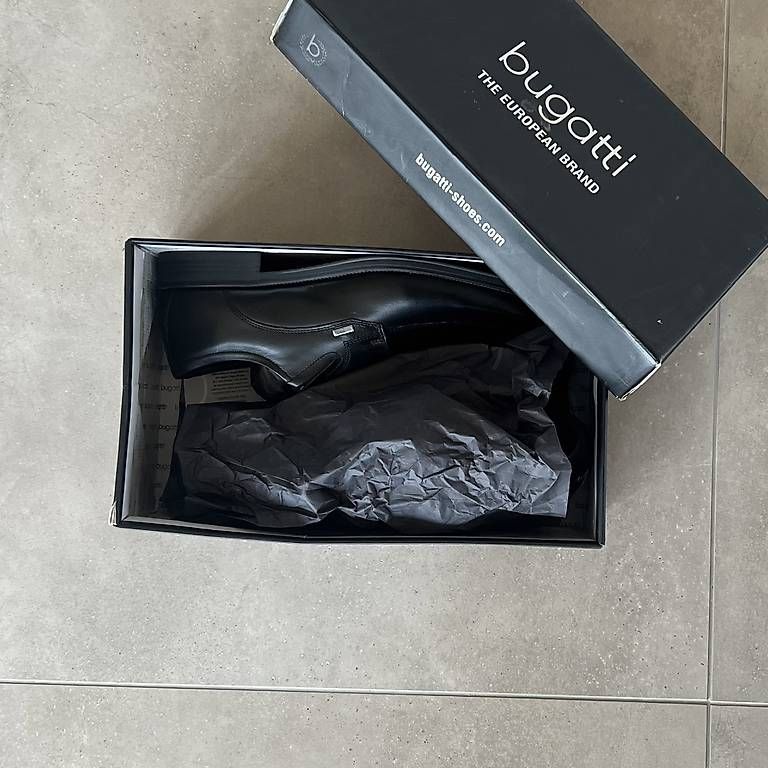 Scarpe da uomo: Bugatti Schnürer NEU Grösse 44 – Nuovo e nell'imballaggio originale da Gümligen venduto da bnc_2000 1
