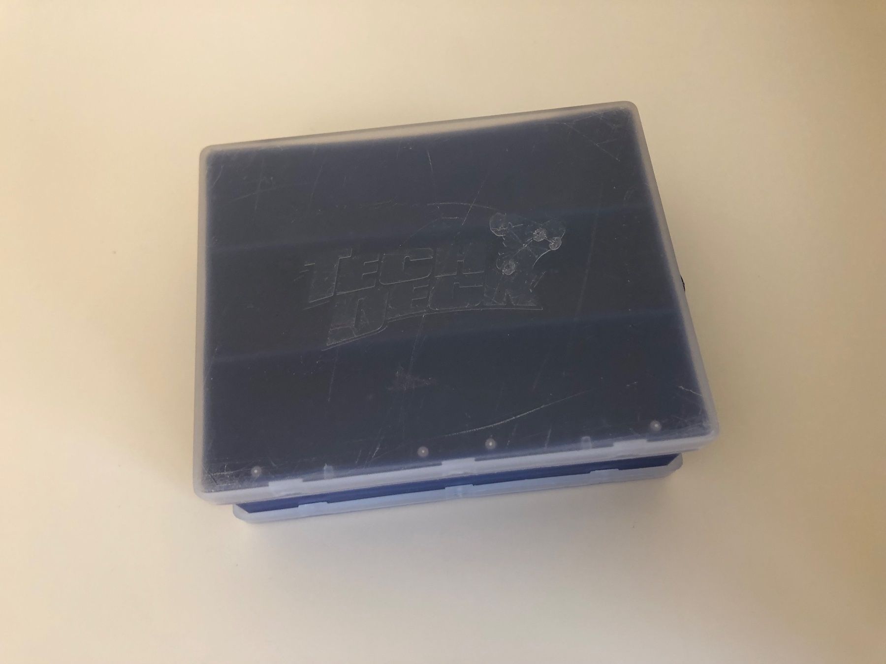 Tech Deck - Box für Finger-Skateboards und Zubehör (Gebraucht) in ...